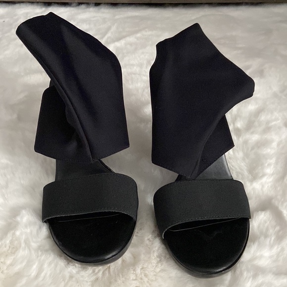 EUC * Aldo * Open Toe Neoprene Ankle Booties * Size 40 (9) - Picture 5 of 5